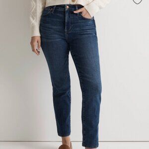 Madewell Petite Curvy Stovepipe Jeans in Pendleton Wash P24